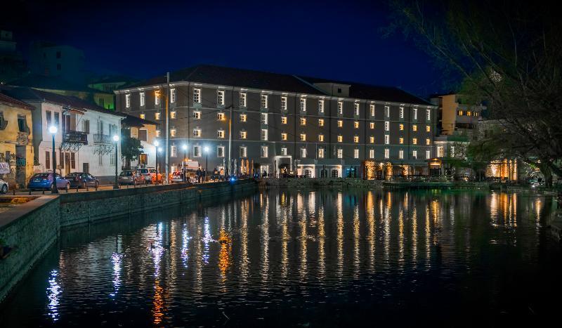 Hydrama Grand Hotel Exterior photo