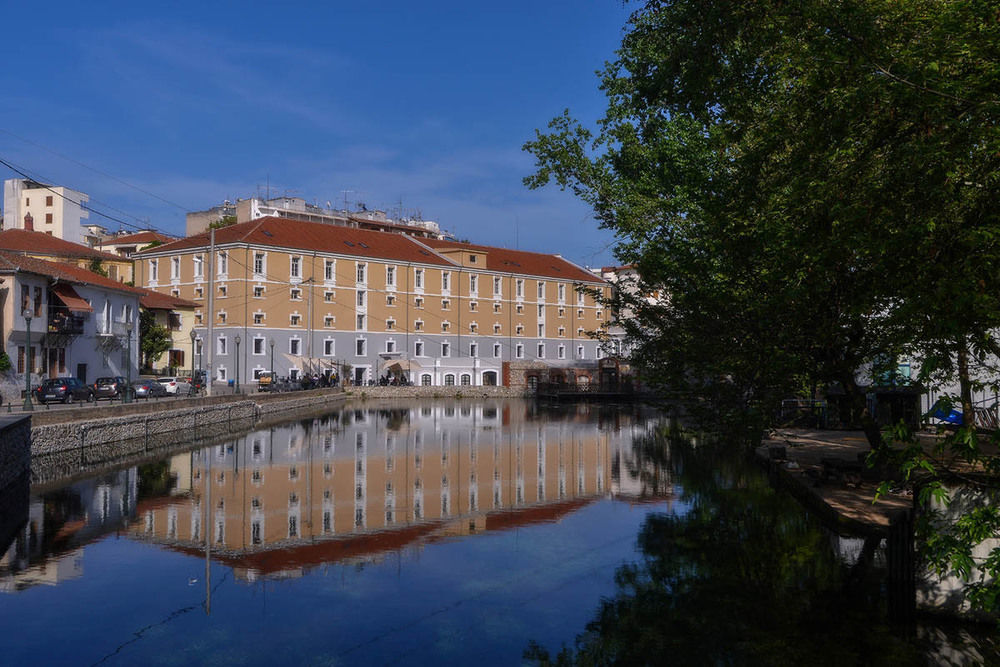 Hydrama Grand Hotel Exterior photo
